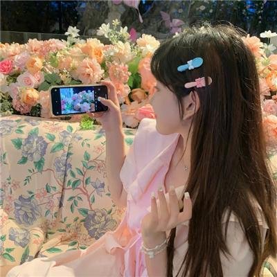 靓佬揾靴著